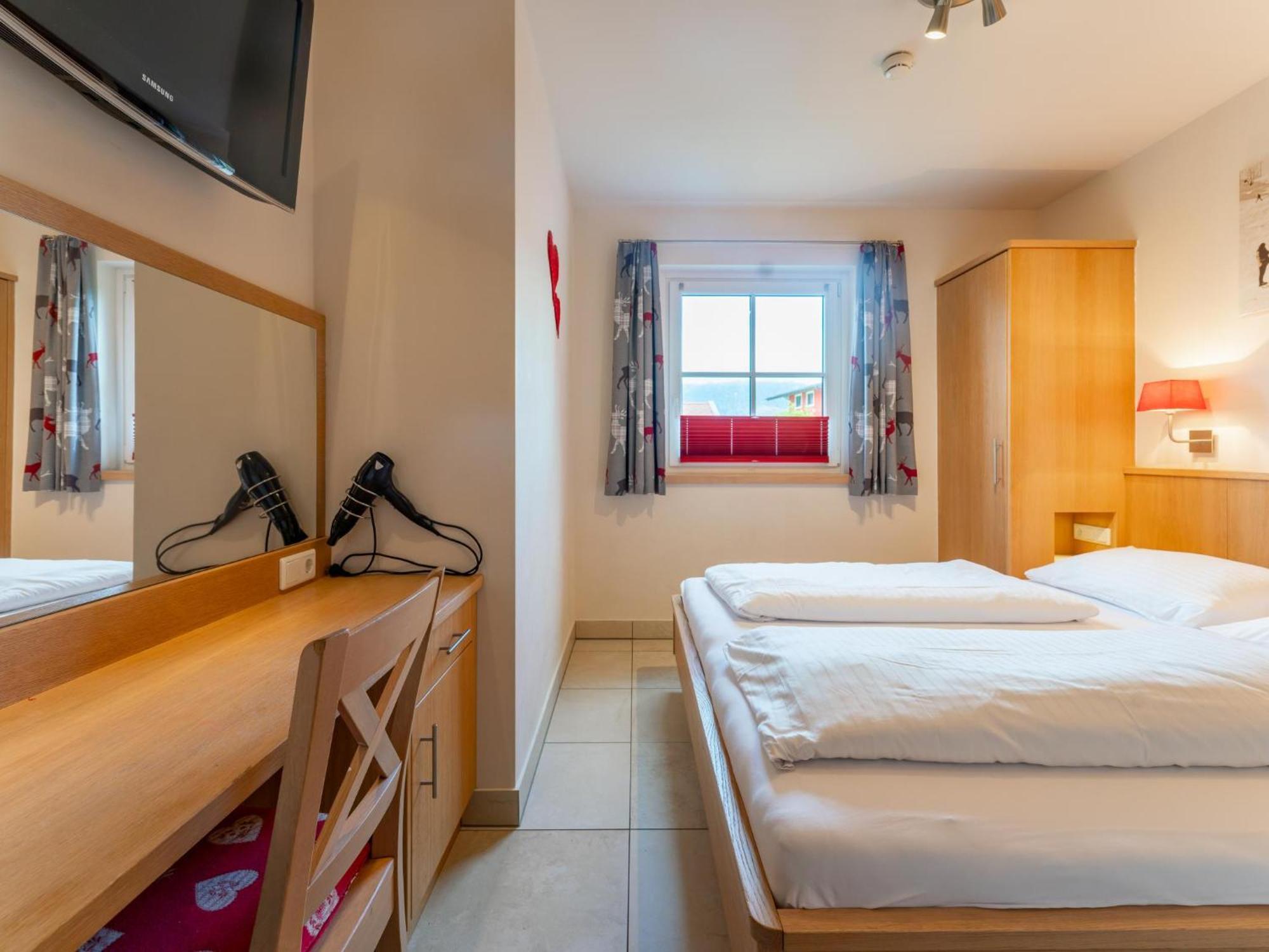 Arieke E10 Appartement Kaprun Buitenkant foto